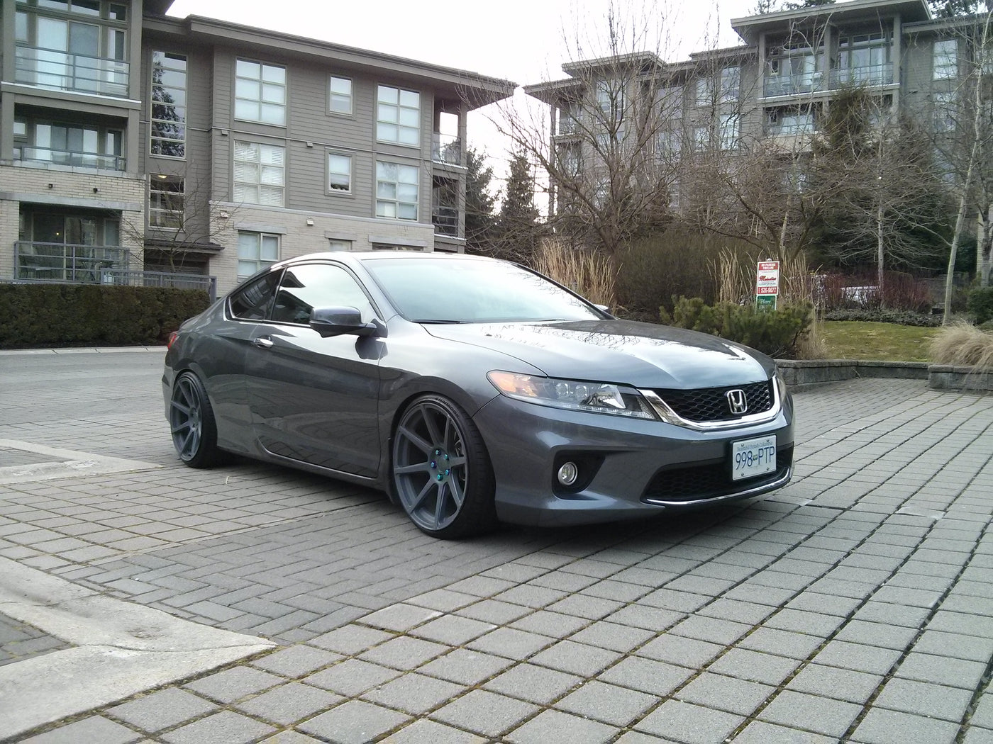 HONDA ACCORD COUPE SHOWING LOVE FROM CANADA. VELGEN VMB8 DUAL CONCAVE