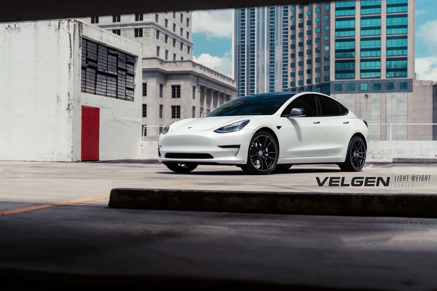 Tesla Model 3 Velgen Light weight Series VF5 Gloss Black 20x9.5 & 20x10.5 With 245-35-20 and 285-30-20 Hankook V12