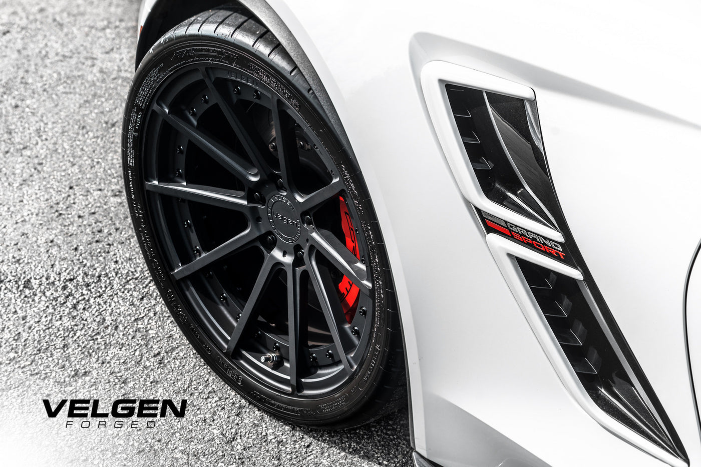 CORVETTE C7 GRAND SPORT MEETS VELGEN FORGED