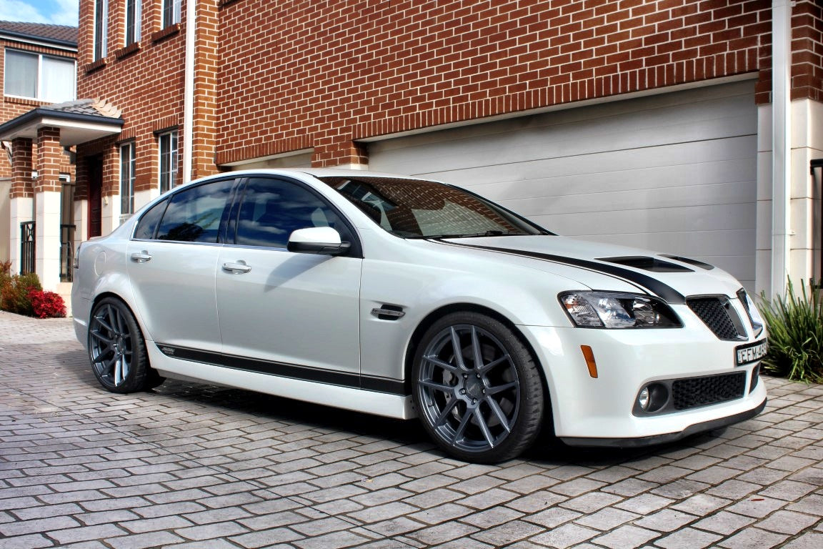 Pontiac GTO on Velgen VMB5