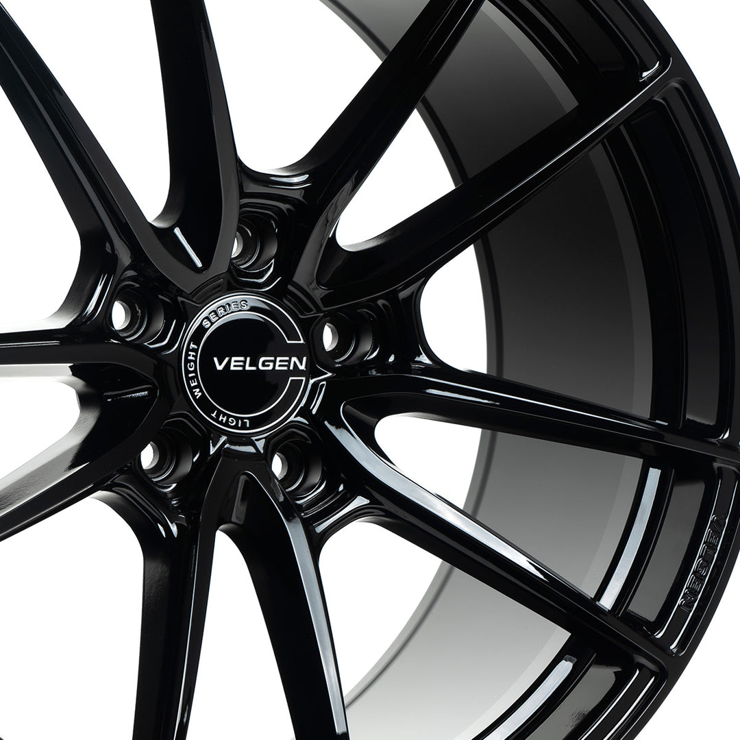 2020+ Ford Explorer Velgen VF5 Wheel Set (Set of 4) - Gloss Black